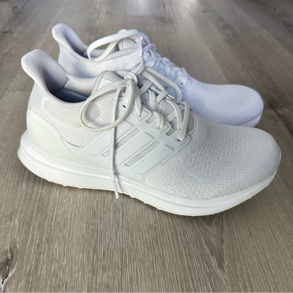 White Adidas Sneakers
